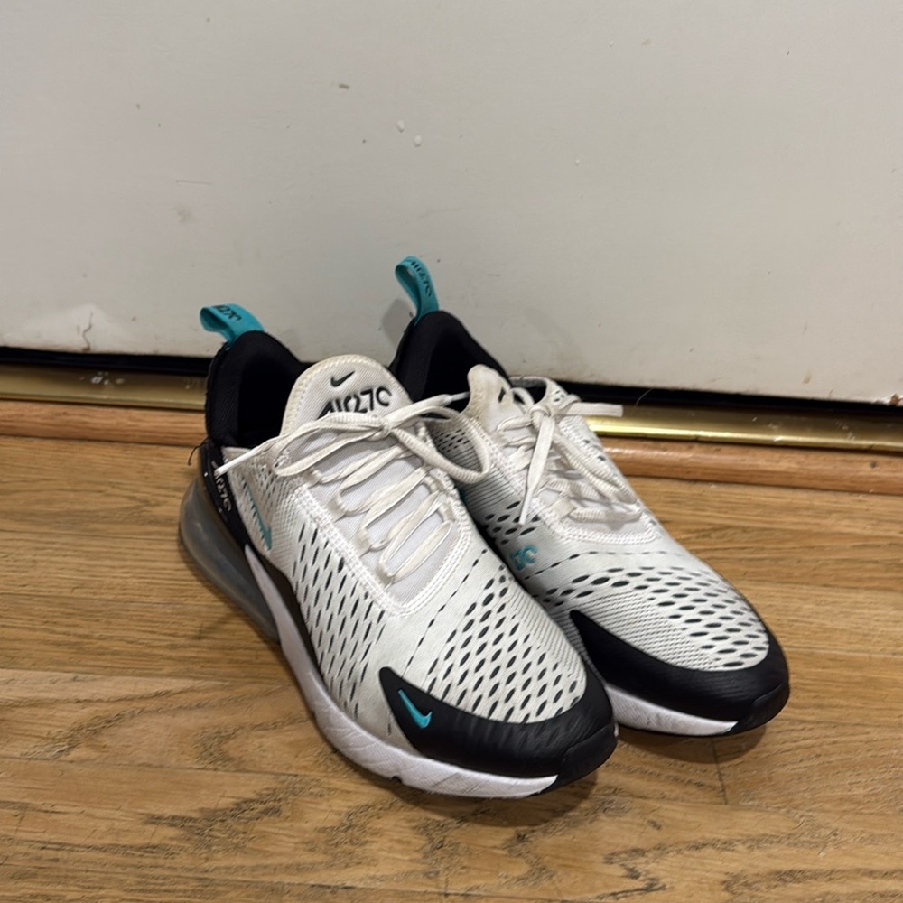 Nike Air Max 270